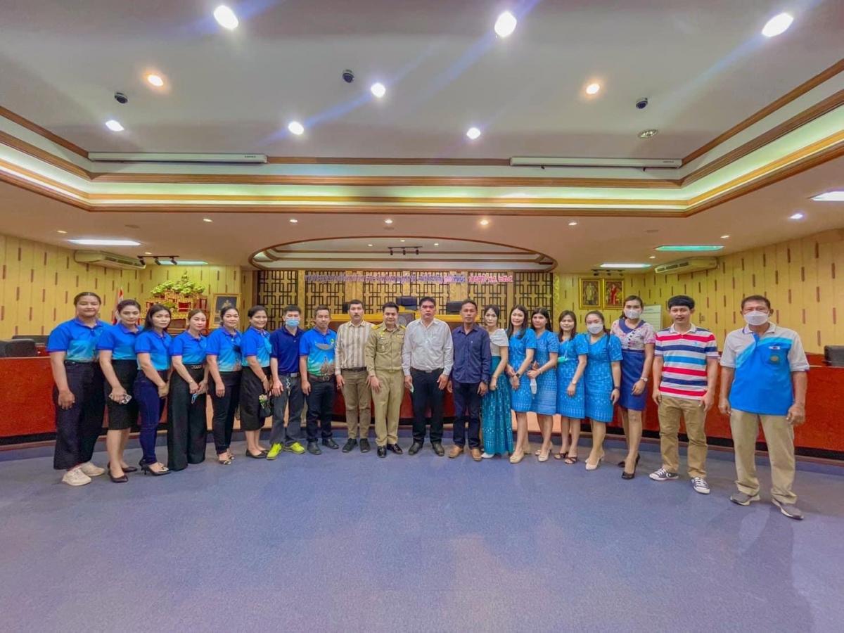 ร่วมแสดงความยินดีในโอกาสโอนย้าย นายโกศล  ศรีสุขใส ปลัดอบต.เคียนซา ไปดำรงตำแหน่ง รองปลัดอบจ.สุราษฎร์ธานี